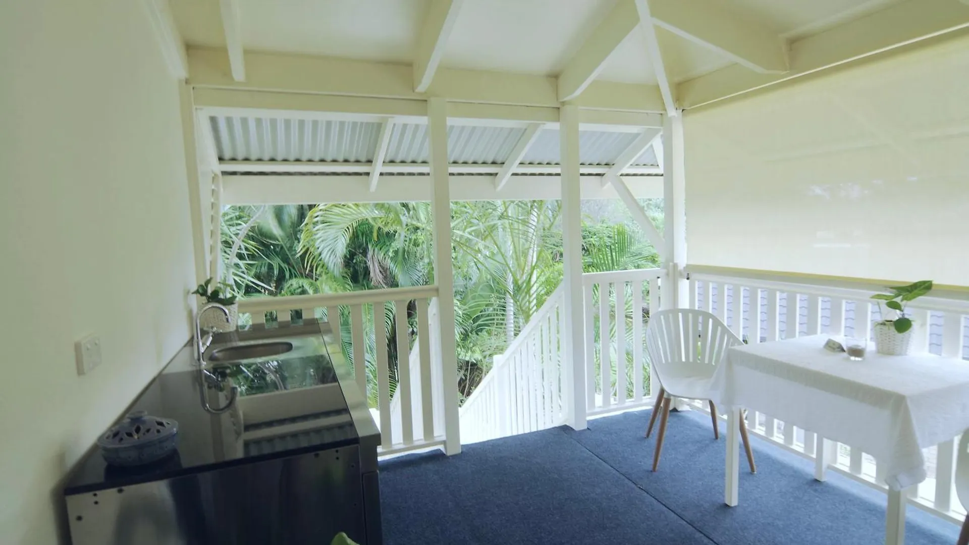 **** Hotel Debbie's Place Rainbow Beach Australië