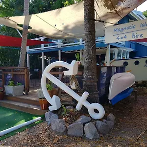 3* Maison d'hôtes And Car Hire