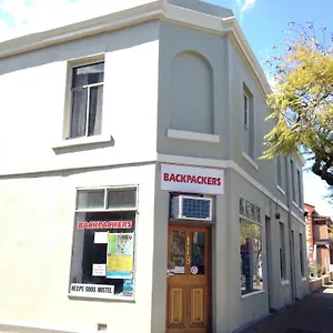 https://shingos-backpackers.adelaidehotels-au.com